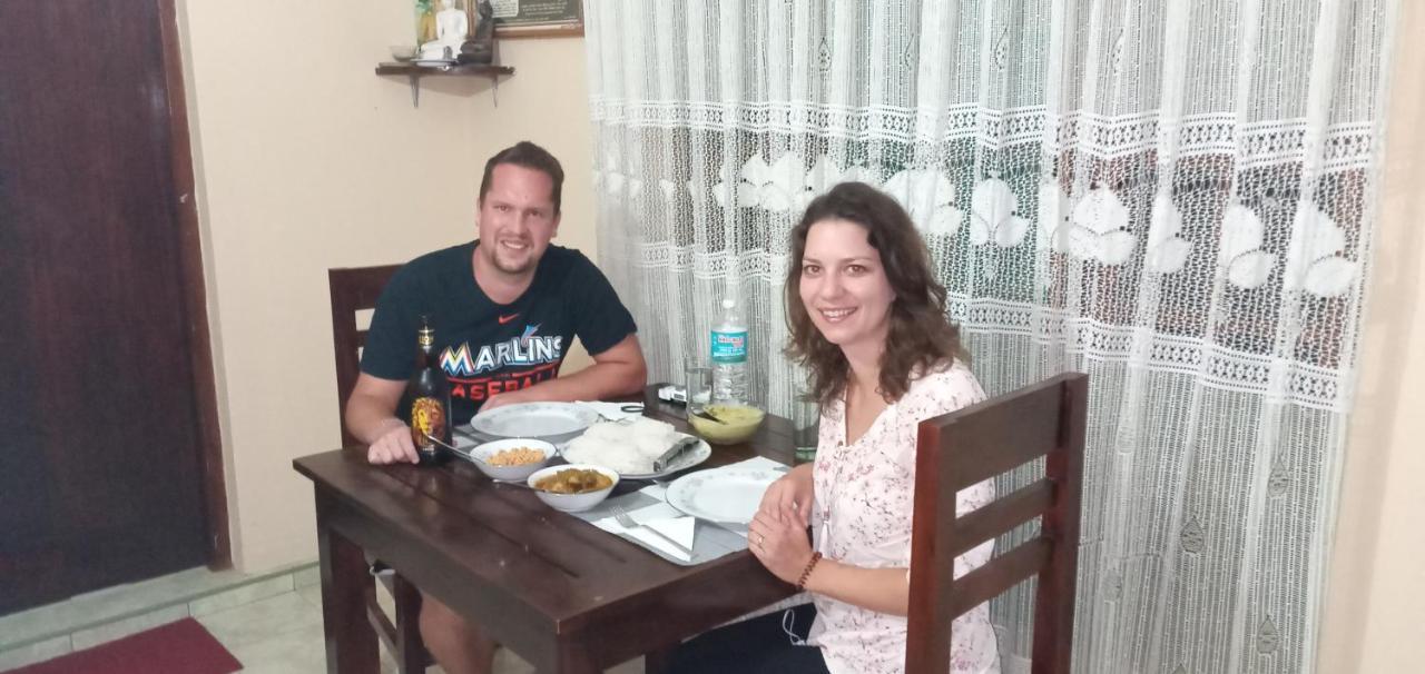 Water Front Home Stay And Resort Анурадхапура Екстериор снимка